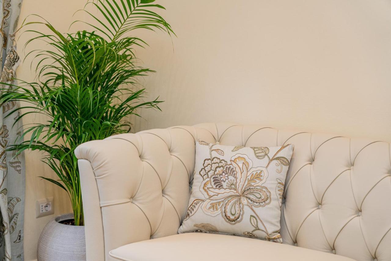 אולביה Hotel Regina Elena מראה חיצוני תמונה